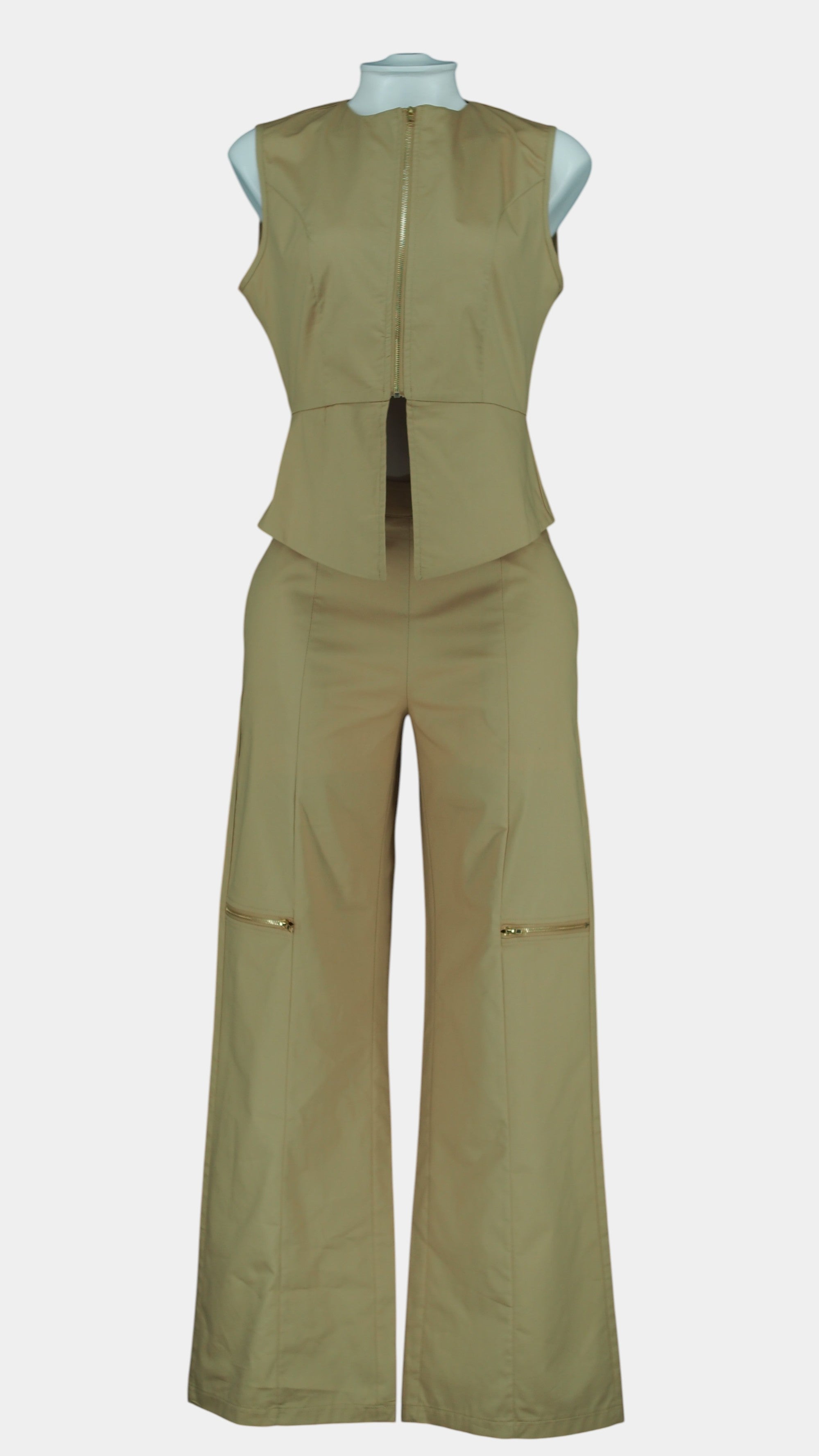 #color_KHAKI